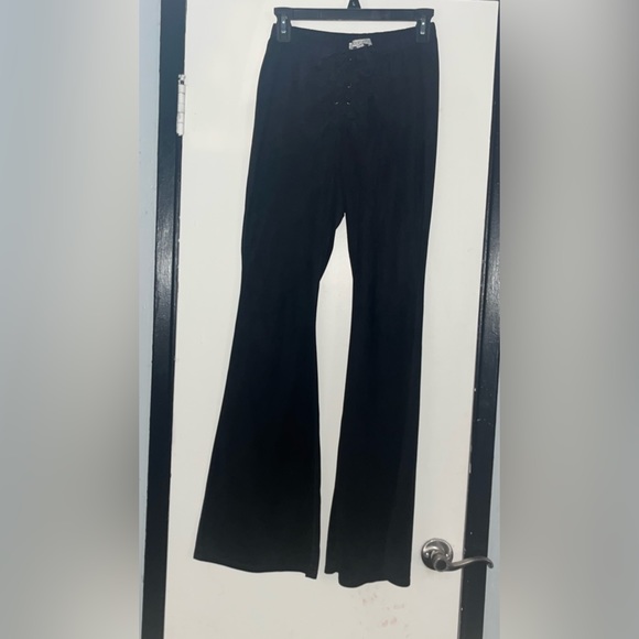 Black bell bottoms - Picture 4 of 5